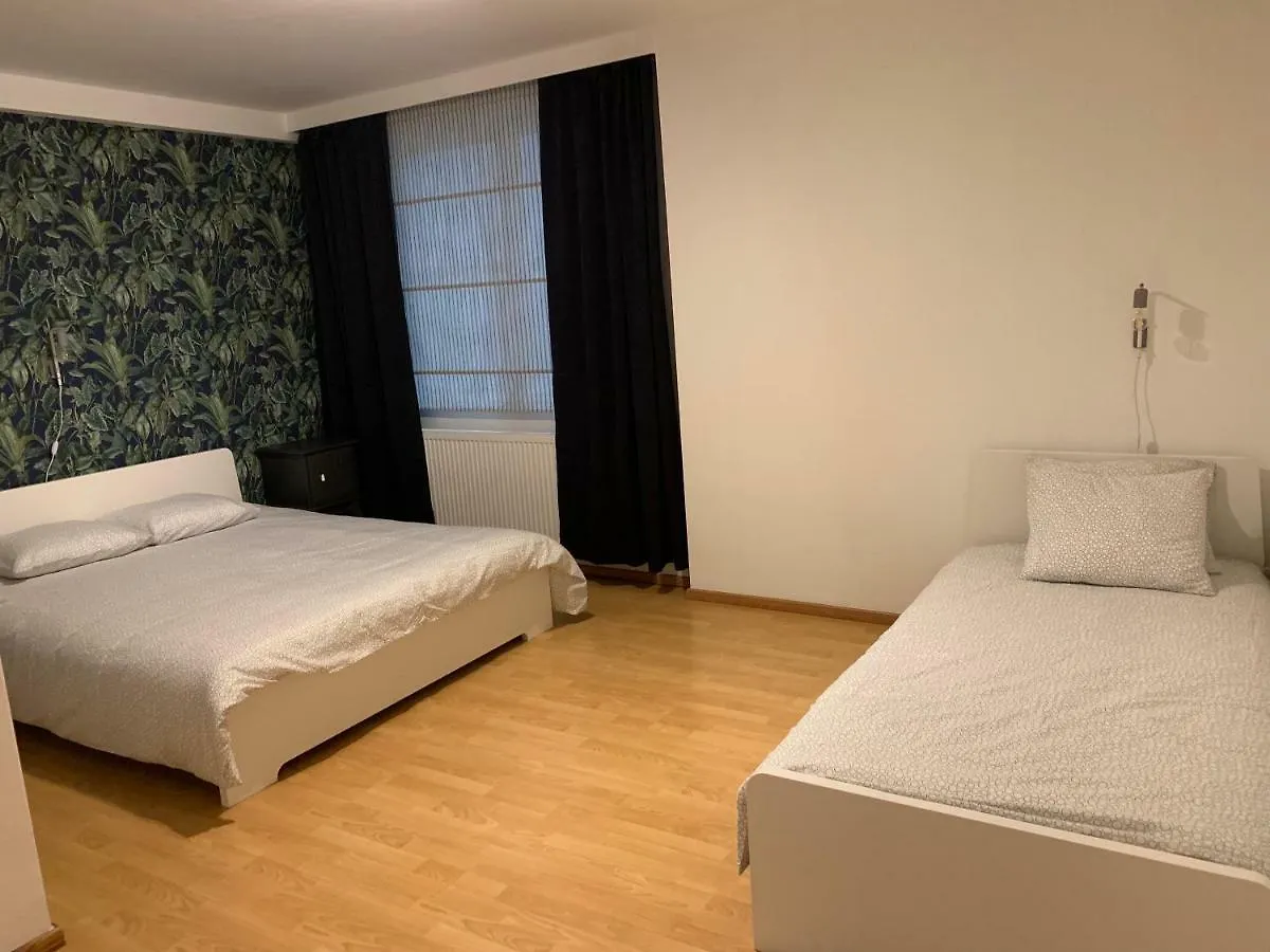 Anna Place Ghent